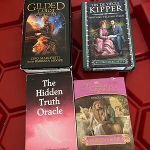 Tarot and Oracle Card Set